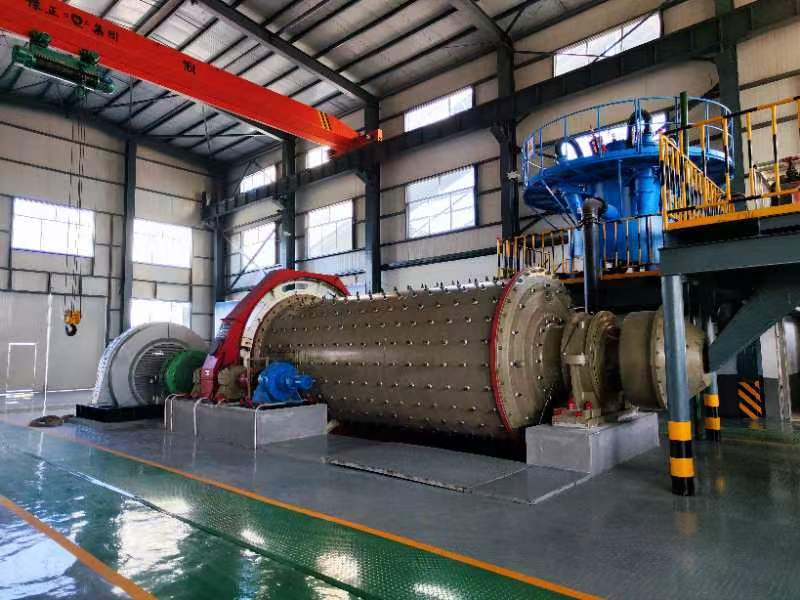 ماشین آلات qingdao qingzhong و غیره پروژه پیمانکاری عمومی ژائووان Xindongzhuang 2،000 تنی کارخانه پردازش طلا